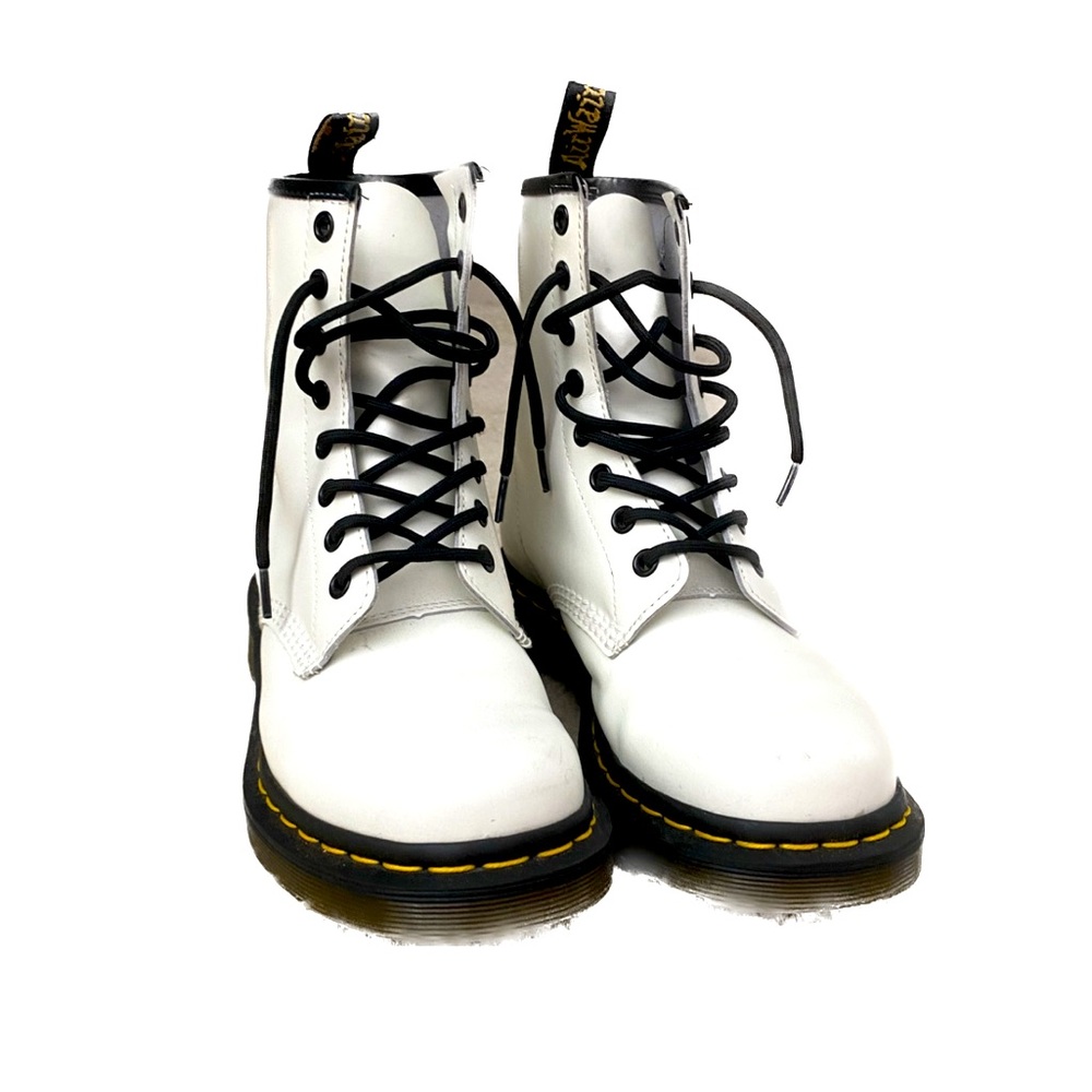 High top White Dr. Martens